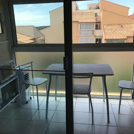 Les Balcons De La Medtirrannee Front De Apartment